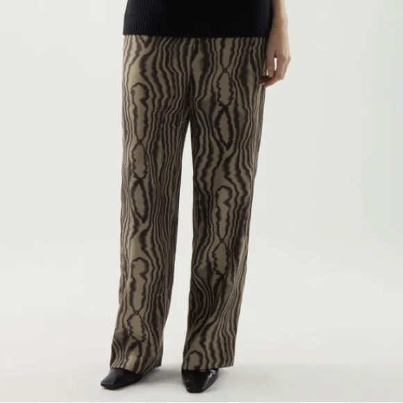 COS Loose Trousers - 100% Lyocell - Picture 2 of 11